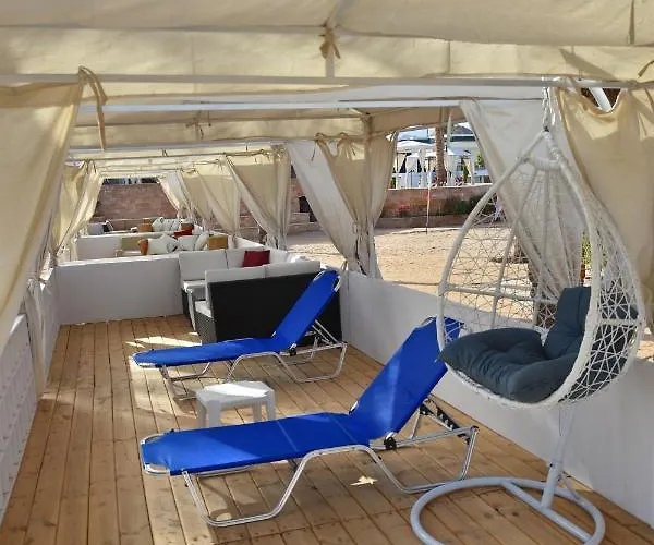 Seti Palm Families And Couples Only 4*