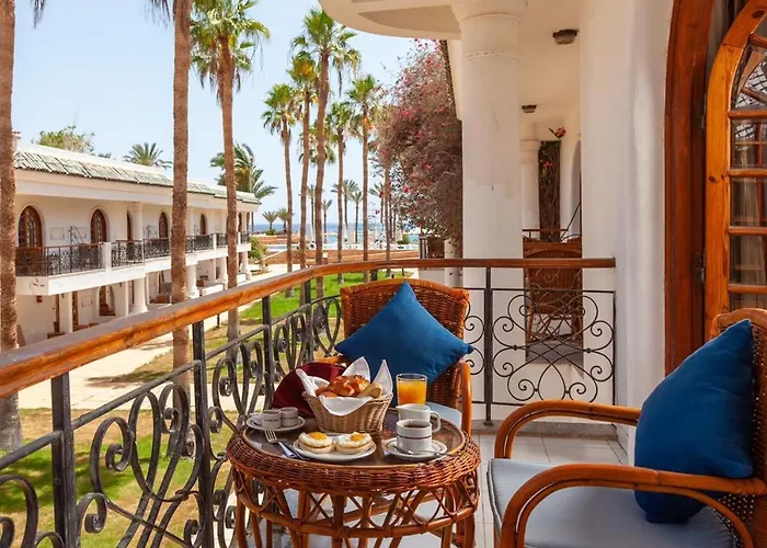 Seti Palm Families And Couples Only 4*